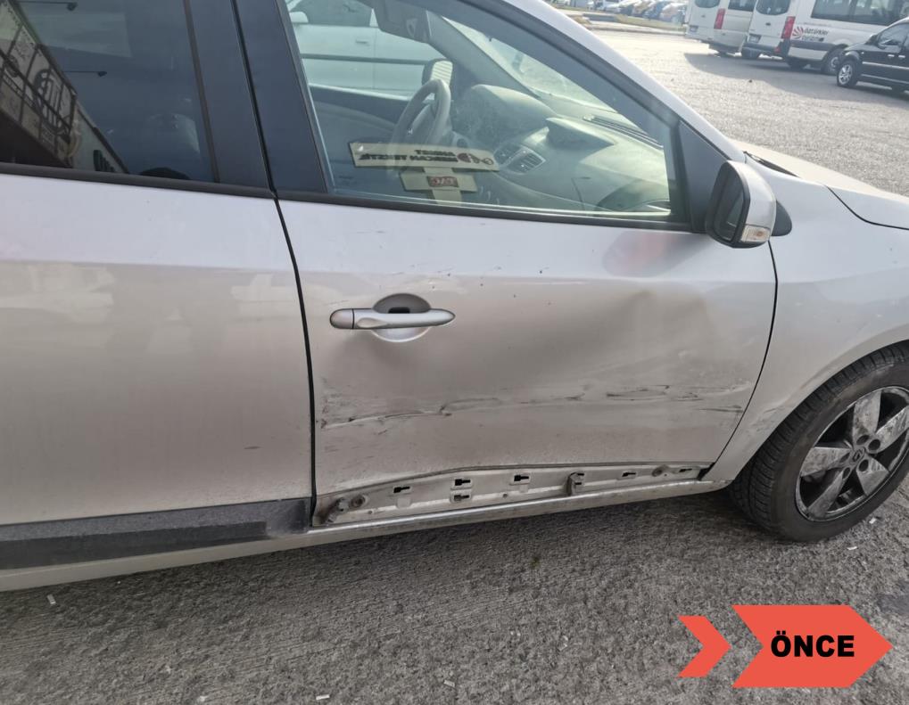 Renault Fluence Sağ Ön Kapı