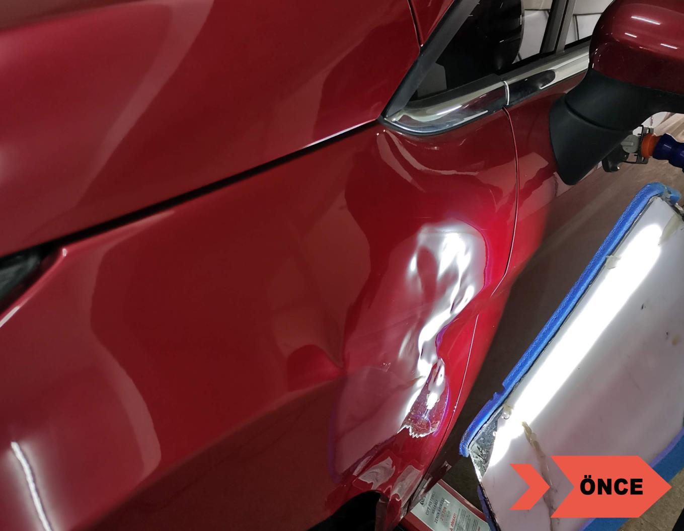 Ford Fiesta Sol Ön Çamurluk Boyasız Onarım